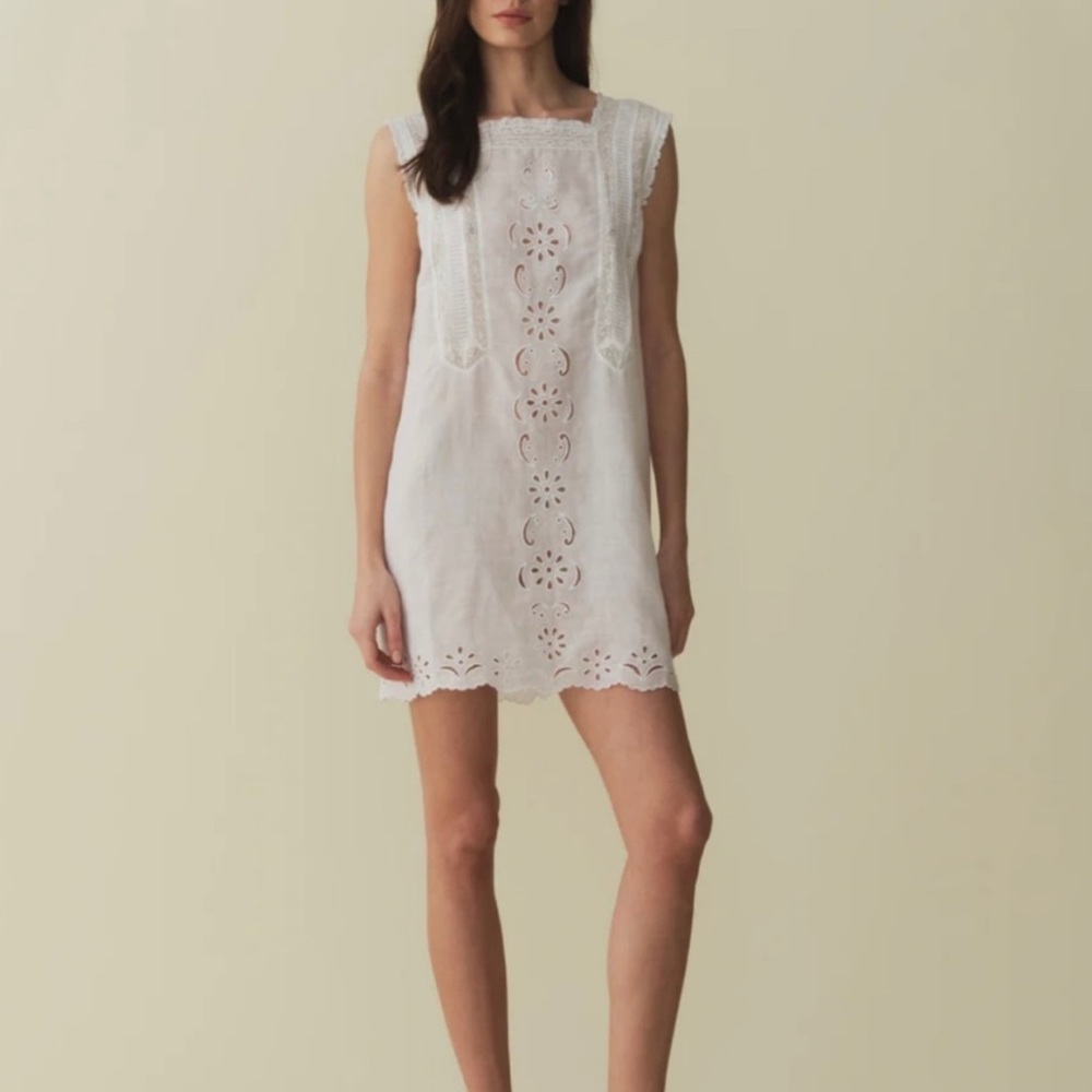 ISO DÔEN LUA DRESS